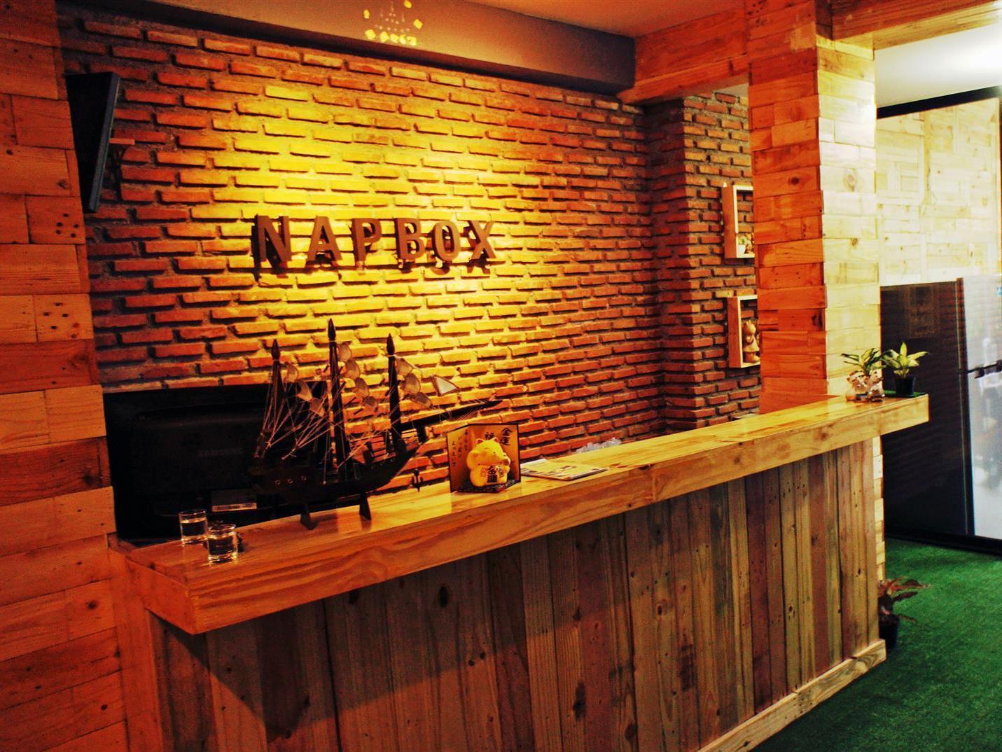 Nap Box Hostel Чиангмай Экстерьер фото