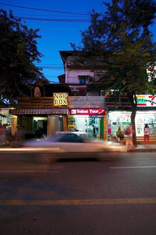 Nap Box Hostel Чиангмай Экстерьер фото